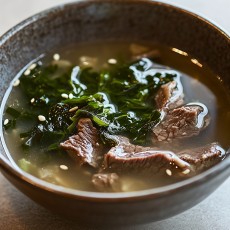 쇠고기미역국(800g)